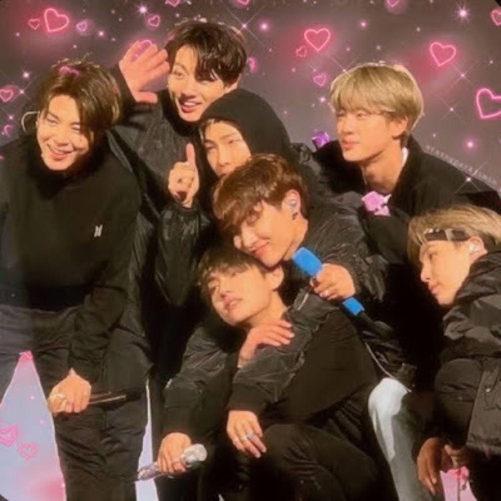 Meet your Posher, Lynia